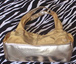 Pre-Owned Golden Hobo Handbag